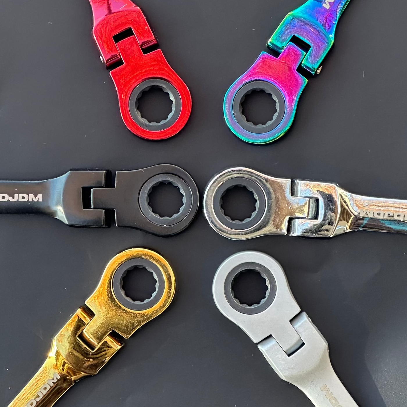 KEYCHAINS & TOOLS